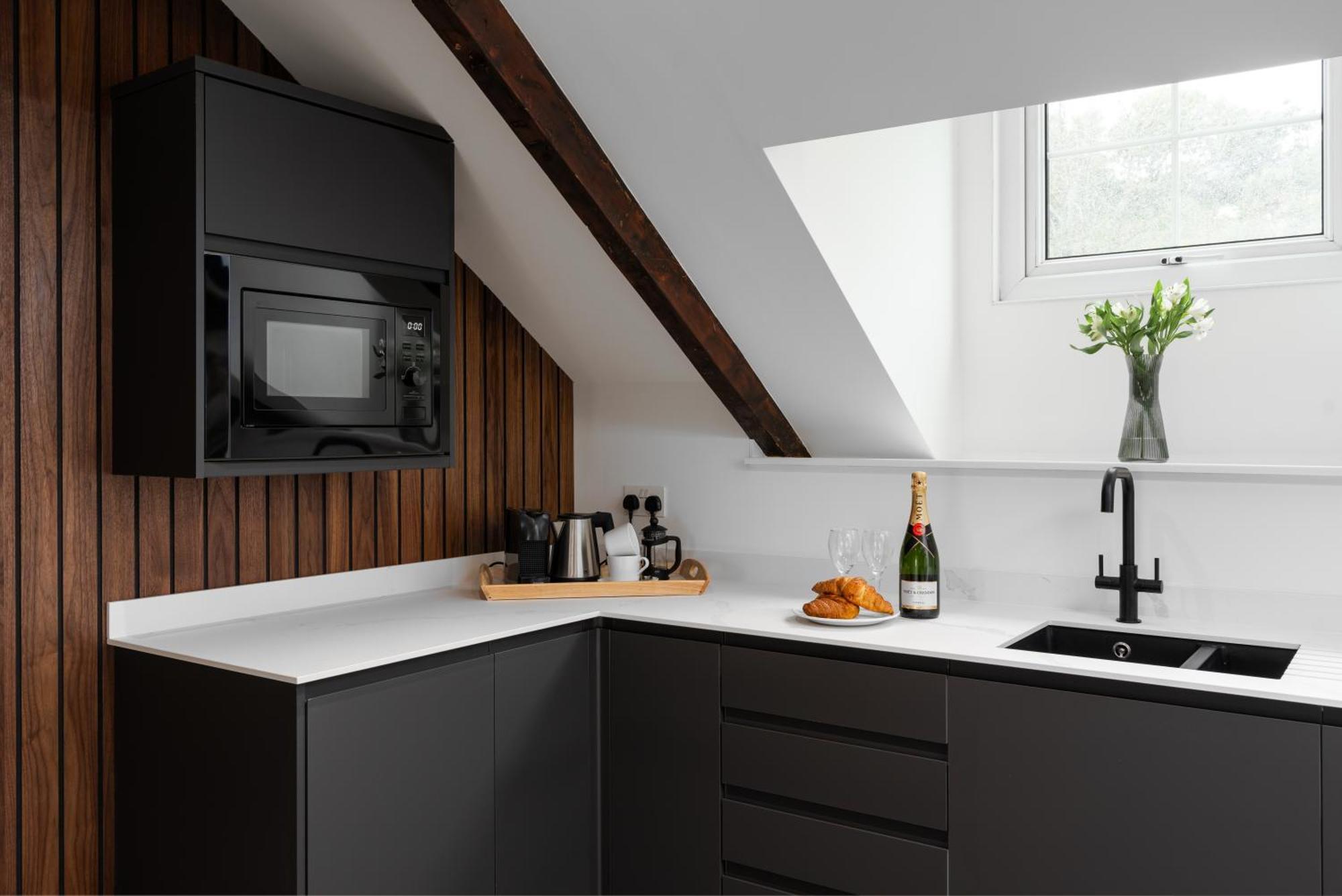 Luxury Modern Suite In Marazion With Parking מראה חיצוני תמונה